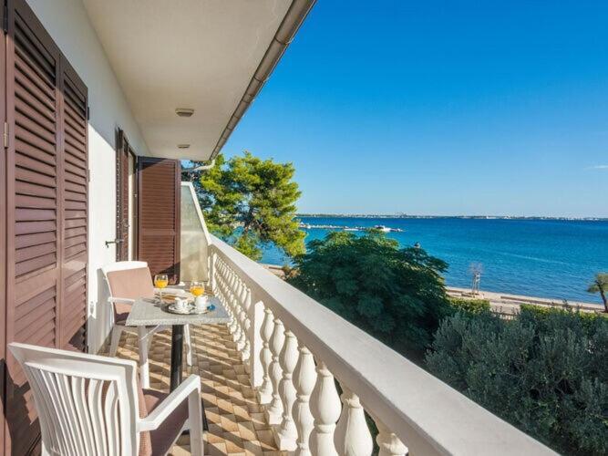 Apartments In House Liveric, In Vir At The Beach Exterior foto